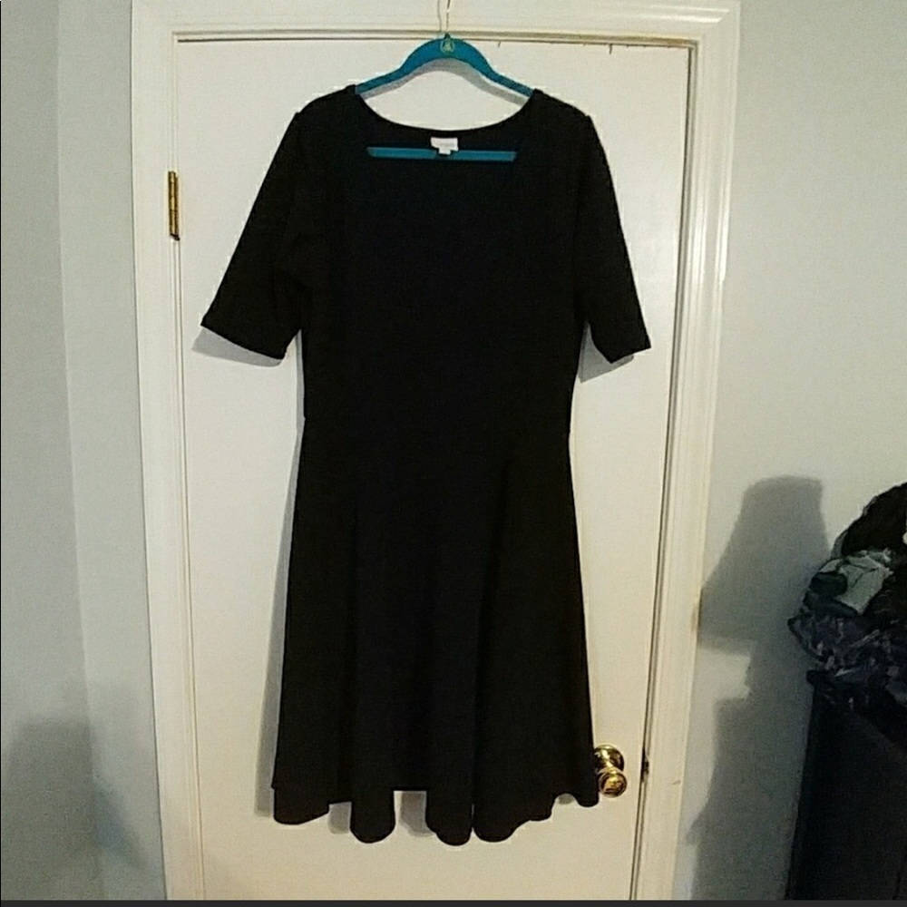 Solid Black lularoe nicole